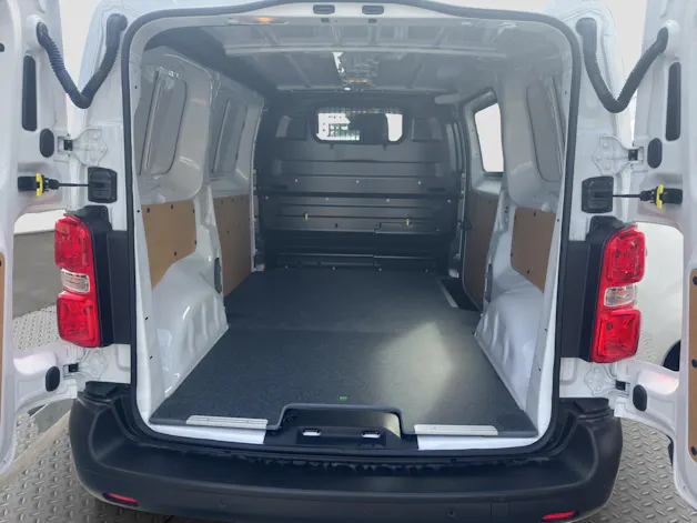 Toyota PROACE Van L1 2.0 D Advanced