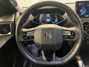 Vehicle image DS AUTOMOBILES DS3 Crossback E-Tense So Chic