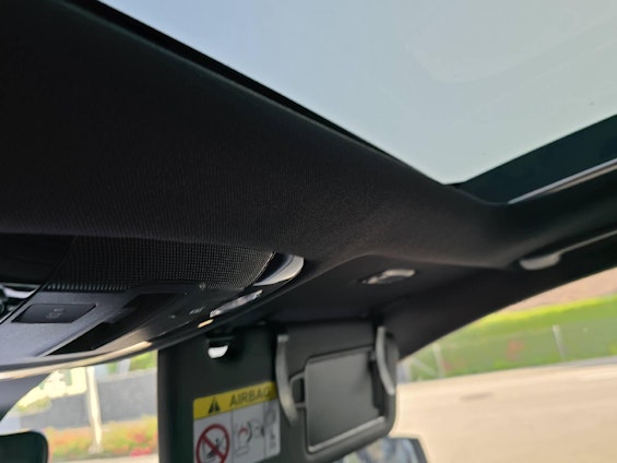 Vehicle image 11 Vehicle image 11