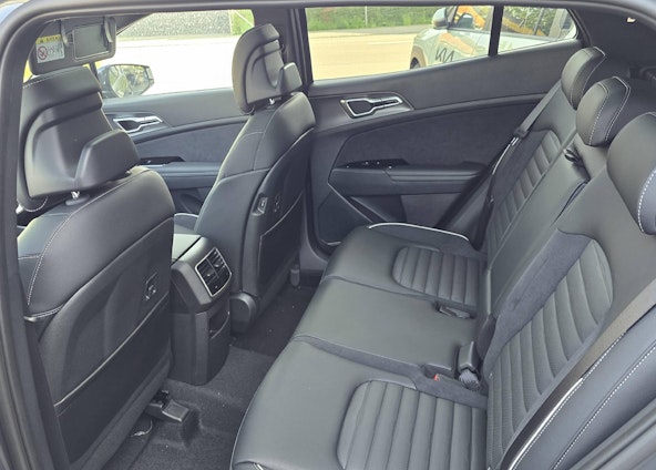 Fahrzeugbild 6 Fahrzeugbild 6