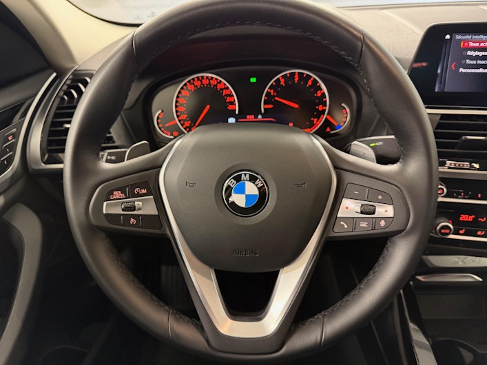 Vehicle image BMW X4