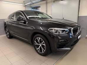 Vehicle image BMW X4 30i xDrive Steptronic