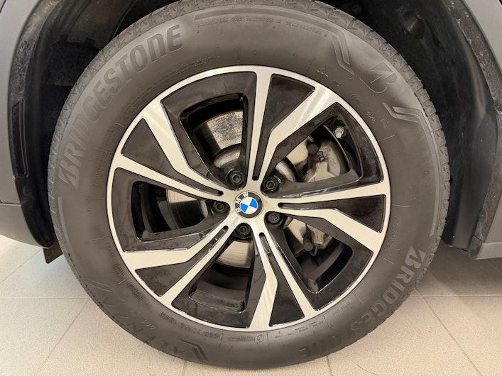 Vehicle image BMW X4