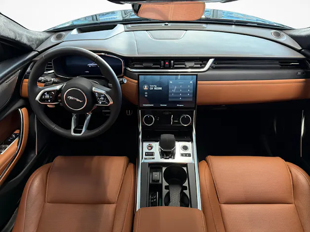 Jaguar XF Sportbrake 2.0 I4 300 Sport AWD