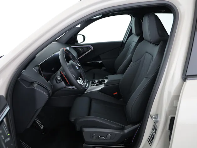 BMW X3 M50i