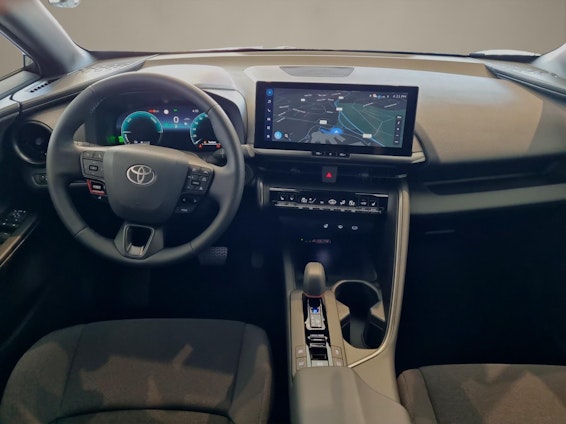 Vehicle image 10
