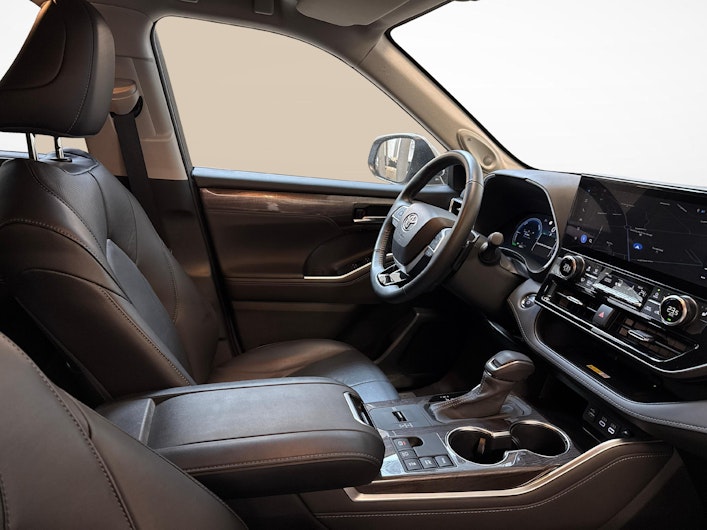 Vehicle image TOYOTA Highlander