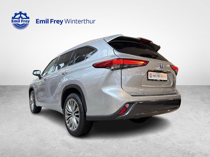 Vehicle image TOYOTA Highlander