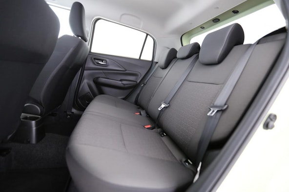 Vehicle image 8 Vehicle image 8