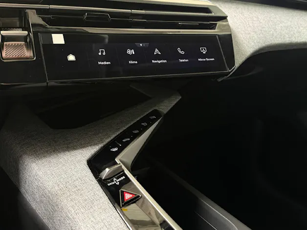 Peugeot 5008 1.2 Hybrid Allure Premium