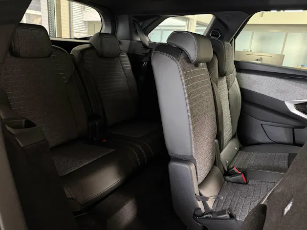 Peugeot 5008 1.2 Hybrid Allure Premium