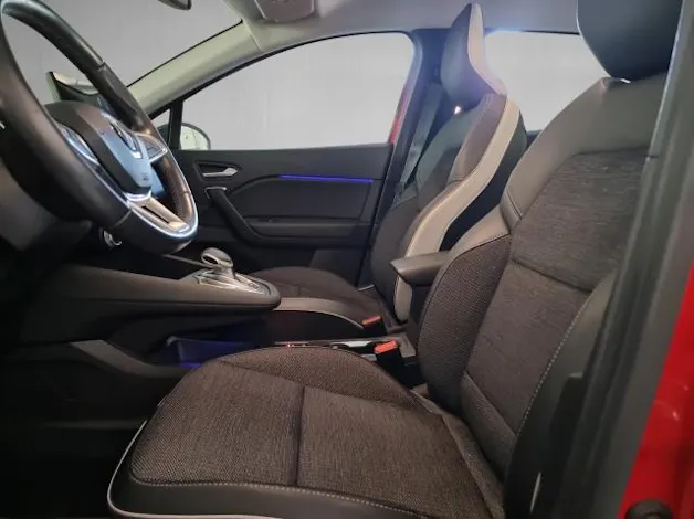 Renault Captur 1.6 E-Tech Plug-in Intens