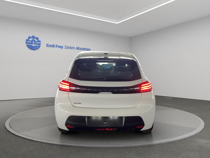 Vehicle image PEUGEOT 208