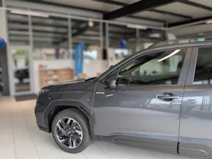 Subaru Forester Station 2.0i e-Boxer Swiss Plus
