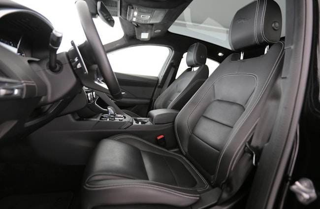 Vehicle image 2 Vehicle image 2