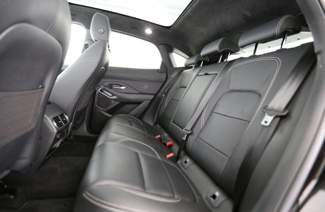 Vehicle image 8 Vehicle image 8