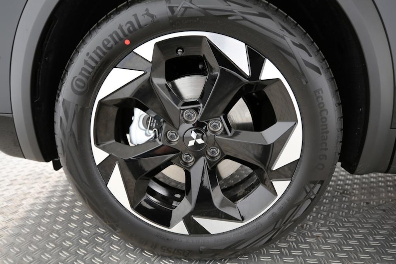 Vehicle image MITSUBISHI ASX