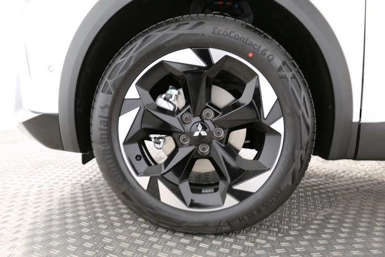 Vehicle image MITSUBISHI ASX