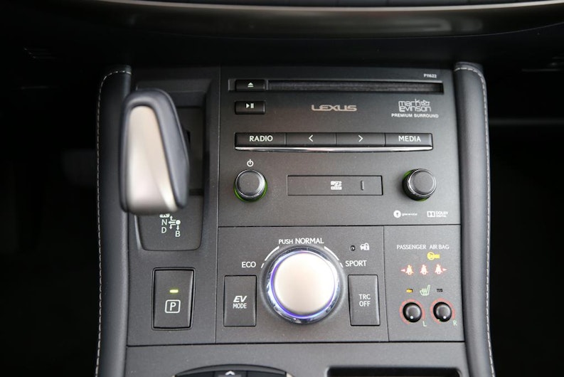 Vehicle image LEXUS CT