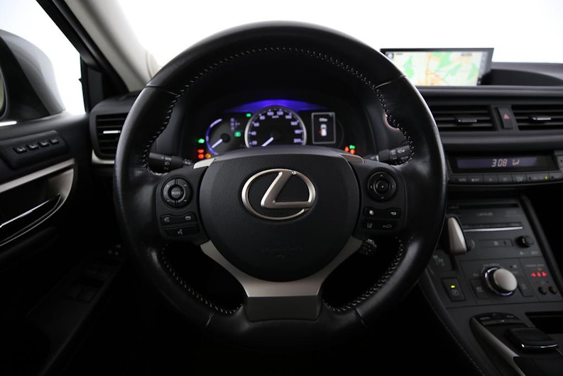 Vehicle image LEXUS CT