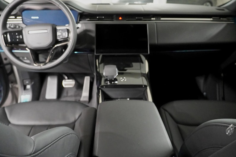 Vehicle image LAND ROVER RANGE ROVER SPORT