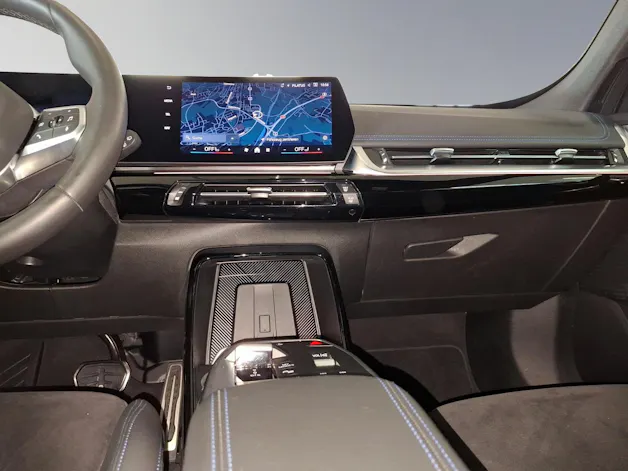 BMW X1 20d xDrive paddles