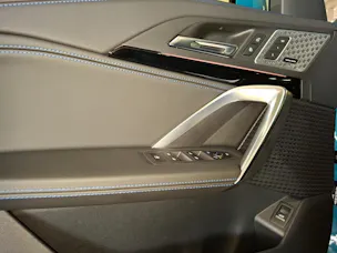 BMW X1 20d xDrive paddles