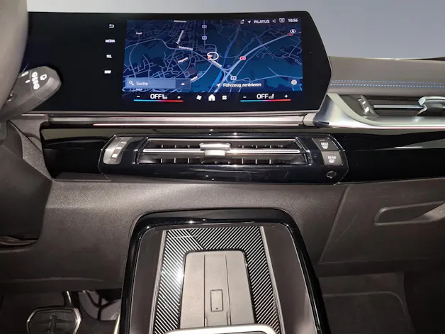 BMW X1 20d xDrive paddles