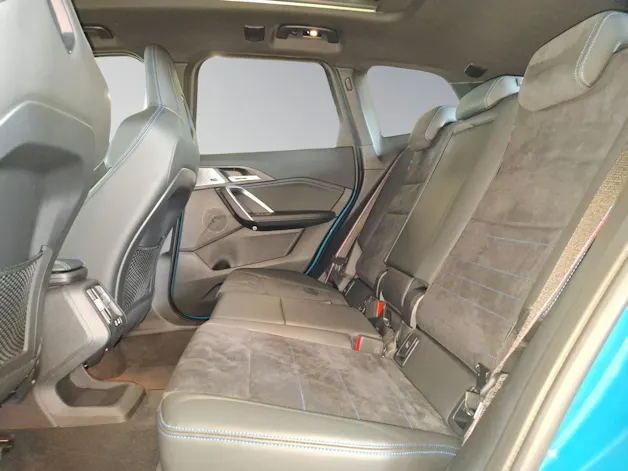 BMW X1 20d xDrive paddles
