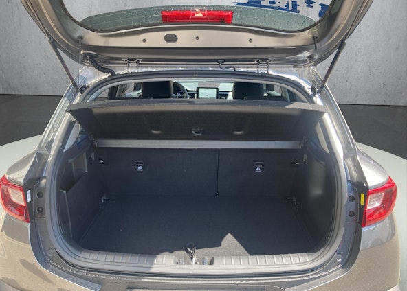 Vehicle image 9 Vehicle image 9