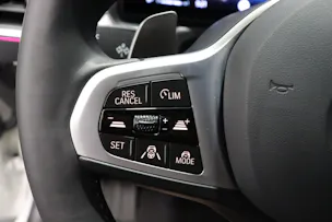 BMW 330d xDrive SAG