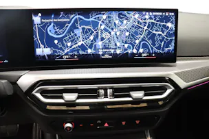 BMW 330d xDrive SAG