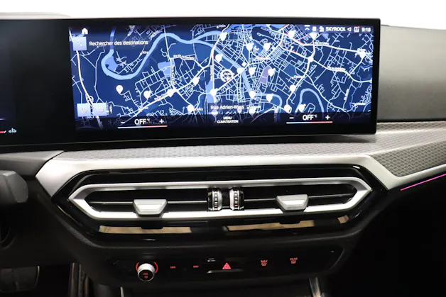 BMW 330d xDrive SAG