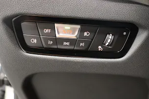 BMW 330d xDrive SAG