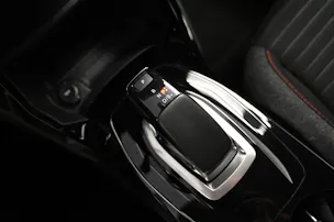 Peugeot 208 e-Active Pack