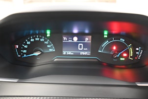 Vehicle image PEUGEOT 208 e-Active Pack