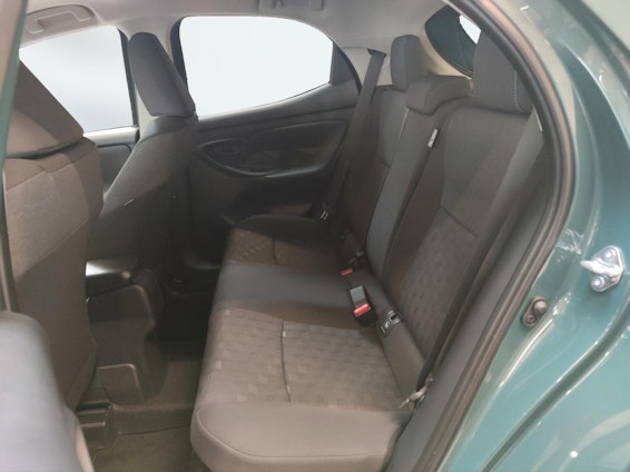 Vehicle image 17