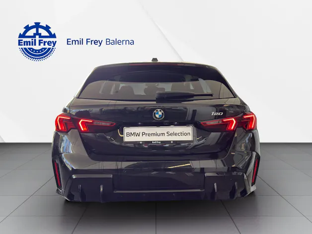 BMW 120i