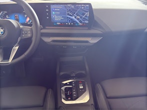 Vehicle image BMW 120i