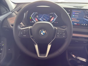 Vehicle image BMW 120i