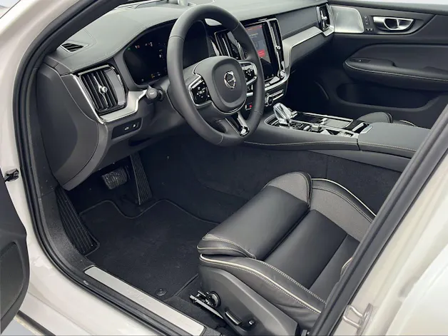 Volvo S60 2.0 T8 TE Ultimate Dark eAWD