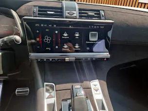 DS Automobiles 7 1.6 E-Tense Ligne Noire 4x4