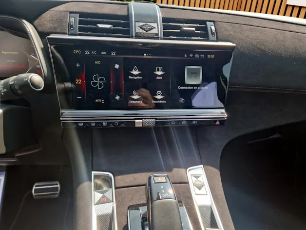 DS Automobiles 7 1.6 E-Tense Ligne Noire 4x4