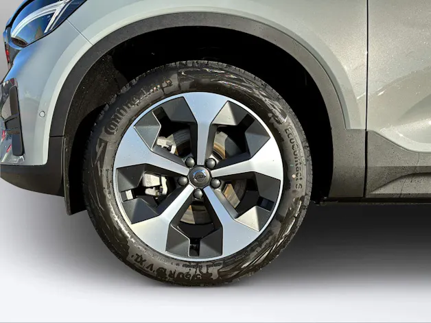 Volvo XC40 2.0 B3 MH XCITE