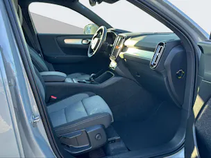 Volvo XC40 2.0 B3 MH XCITE