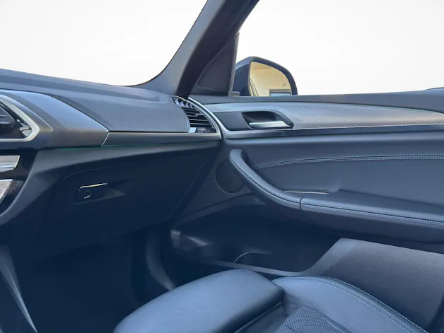 BMW X3 30e xDrive SAG