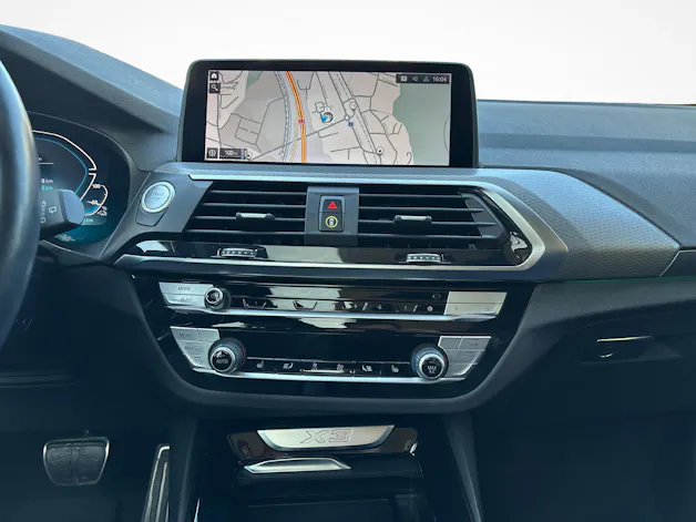 BMW X3 30e xDrive SAG