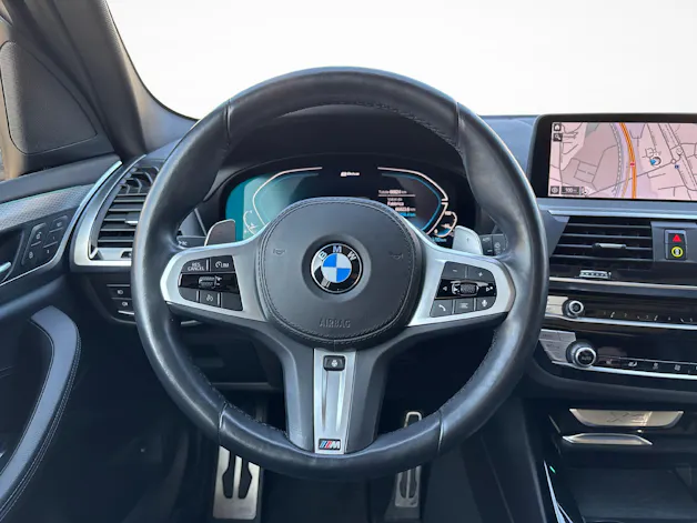 BMW X3 30e xDrive SAG