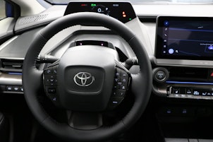 Vehicle image TOYOTA Prius 2.0 Plug-In-Hybrid Style