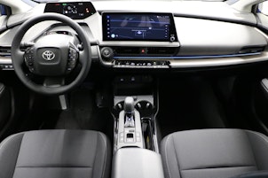 Vehicle image TOYOTA Prius 2.0 Plug-In-Hybrid Style